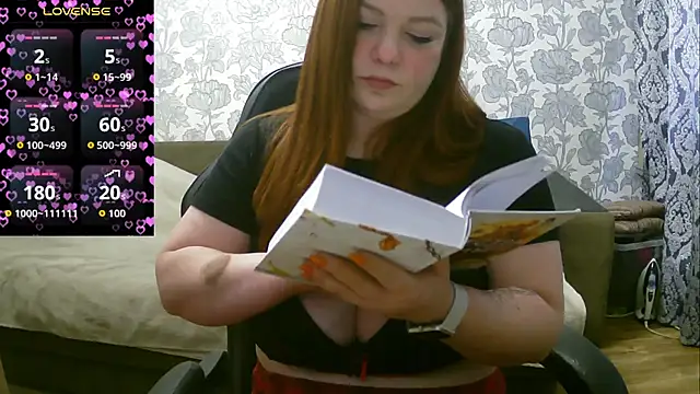 Snapshot of Sabrina_Poison chatting on October 10, 5:56 am Sabrina Poison online show from October 10, 5:56 am