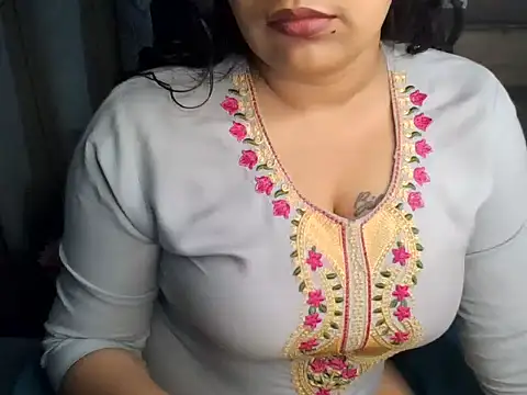 Trezza online show from October 27, 4:08 am