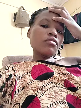 petite babe online show from March 24, 11:59 am