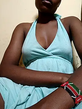 petite babe online show from February 8, 10:01 pm