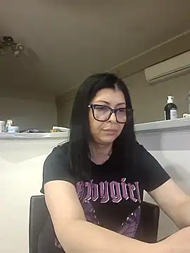 Milf Abigail online show from January 19, 5:14 am