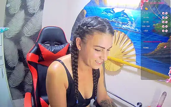 Snapshot of Catbaby32 chatting on September 9, 8:41 pm Catbaby32 online show from September 9, 8:41 pm