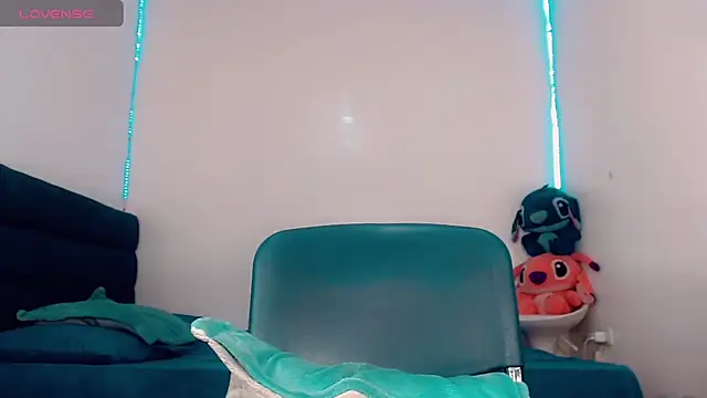  Riannagarcia  online show from November 12, 8:01 am