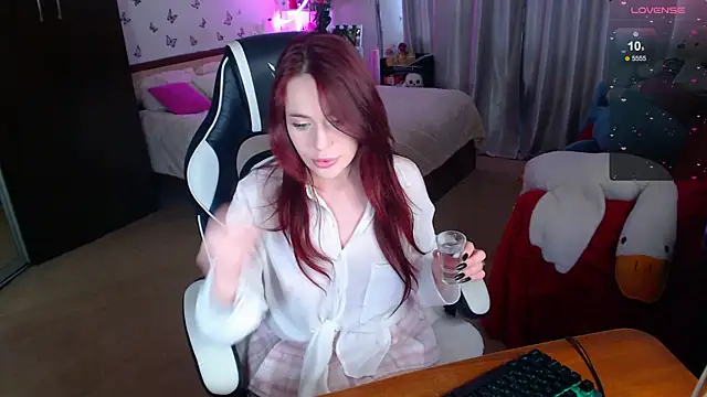 Sidney blush online show from March 6, 6:30 am