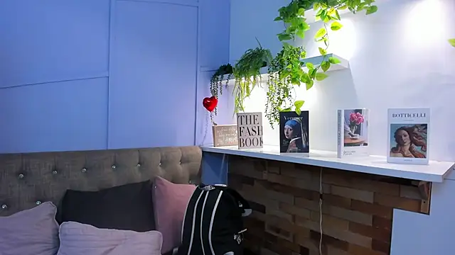 Georgina-coule online show from January 7, 12:19 pm