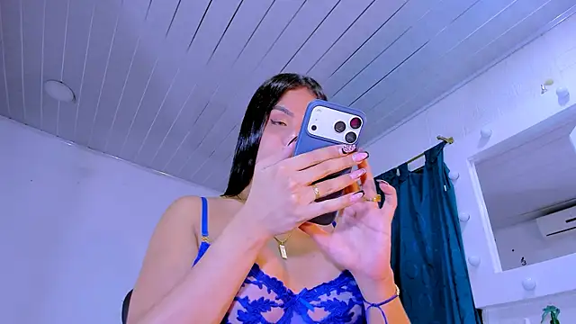 LatinVenuz online show from July 24, 5:05 am