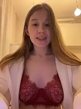 Eva Weyne online show from February 14, 8:33 pm