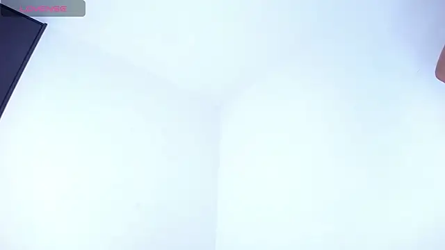 Queenvalery21cm online show from August 6, 7:26 am