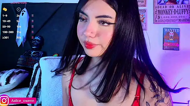 Aliceowenn online show from October 26, 10:49 pm