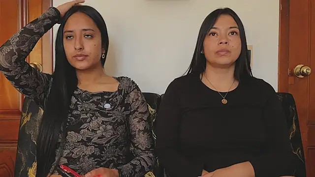 2SummerLove1 online show from November 11, 7:00 pm