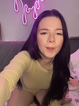 RoxiBlack online show from April 17, 7:54 am