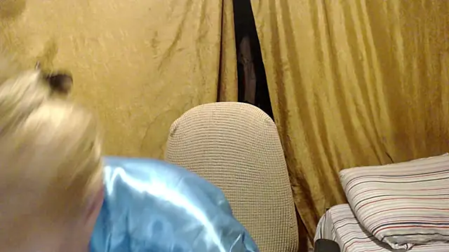 Snapshot of _Estelitta_5 chatting on October 11, 7:49 pm  Estelitta 5 online show from October 11, 7:49 pm