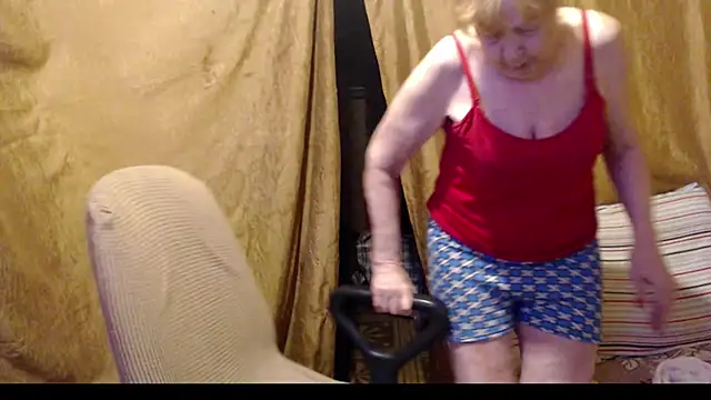 Snapshot of _Estelitta_5 chatting on October 10, 1:38 pm  Estelitta 5 online show from October 10, 1:38 pm