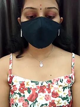 Angleannie online show from April 8, 4:31 pm