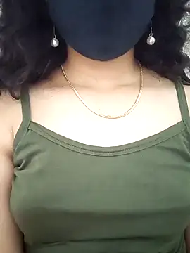 Snapshot of Angleannie chatting on October 3, 4:12 pm Angleannie online show from October 3, 4:12 pm