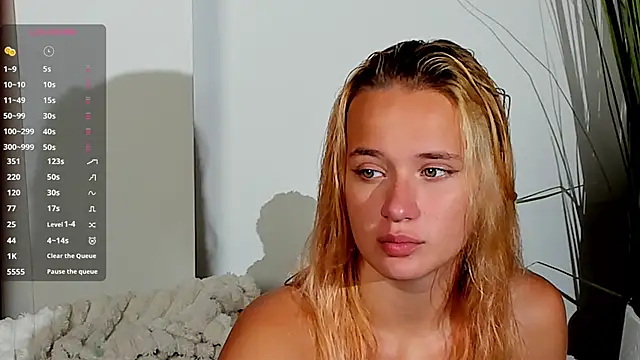 Snapshot of daughter_of_Ronaldo chatting on October 10, 6:02 pm daughter of Ronaldo online show from October 10, 6:02 pm