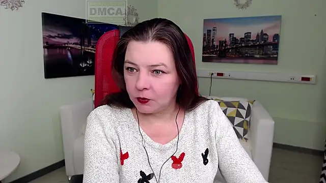 Lily flower7 online show from February 9, 8:27 am