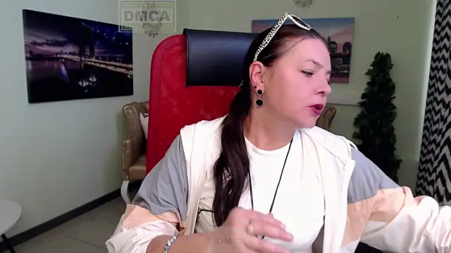 Lily flower7 online show from July 9, 5:43 am