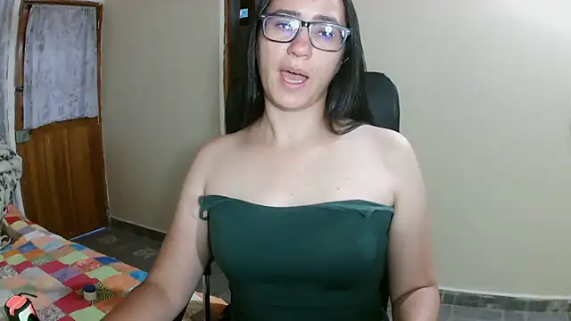 brittanycheeks online show from February 19, 11:14 pm