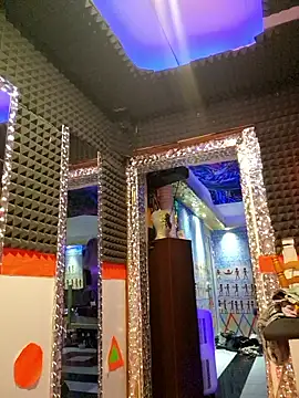 Toptransluder online show from September 23, 11:36 pm