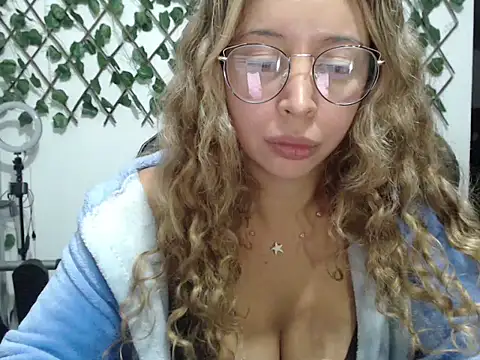 jeiana4u online show from May 9, 3:41 am