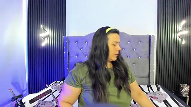 Snapshot of martina_foxy_ chatting on October 9, 12:09 pm martina foxy online show from October 9, 12:09 pm