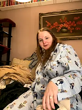 GingerSnap33 online show from November 16, 5:13 pm