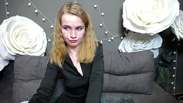 MargaritaKiss online show from November 15, 8:21 pm