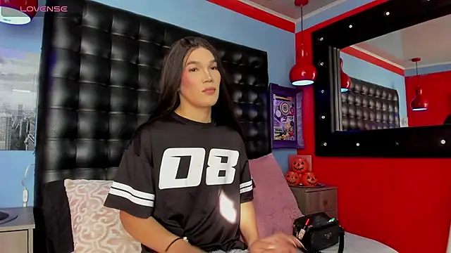 CloeRodriguez online show from October 29, 9:06 pm