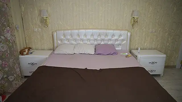 LunaaMayy online show from September 28, 12:28 am