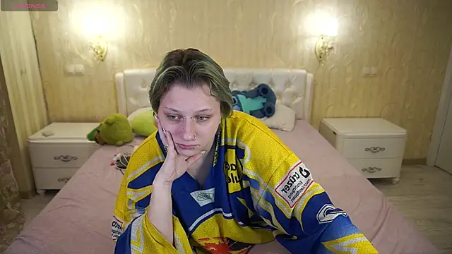 LunaaMayy online show from February 17, 12:21 am