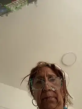 SWEET LOVER01 online show from April 11, 2:32 pm