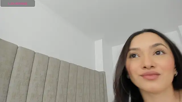 lovefresita online show from June 20, 9:51 pm