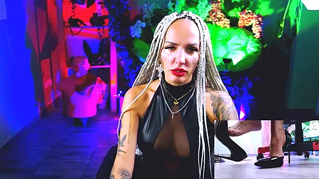 MonicaMaxwel online show from September 15, 2:14 pm