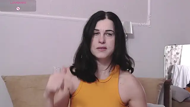 MonicaMelano online show from November 10, 5:35 am