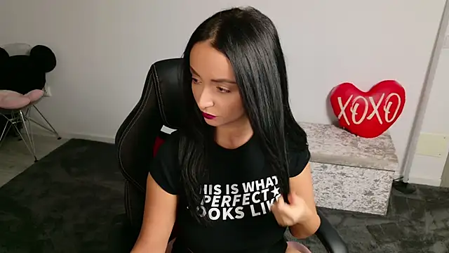 KatherineRyder online show from November 17, 5:46 pm