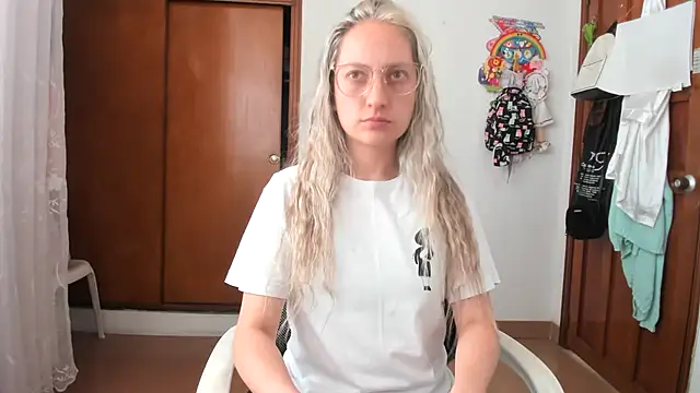 Adele johnsonn1 online show from October 29, 3:04 pm