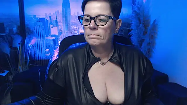 ninarandmann online show from November 27, 7:17 pm