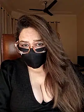 SEXY-Sardarni online show from June 14, 3:01 pm