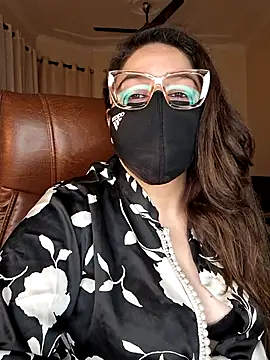 SEXY-Sardarni online show from June 29, 3:23 pm