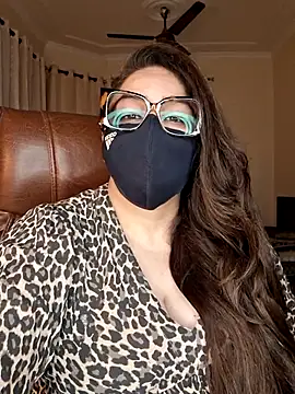 SEXY-Sardarni online show from July 27, 3:09 pm