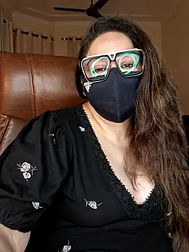 SEXY-Sardarni online show from July 10, 3:12 pm