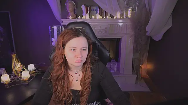 carolina elf online show from November 26, 2:07 pm