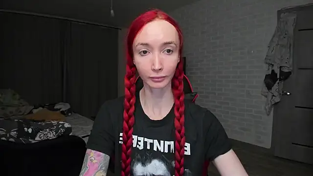 Roxy Silver online show from February 18, 7:57 pm