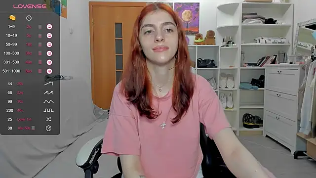 broosnica1 online show from June 15, 8:14 am