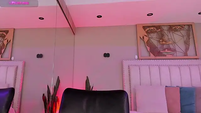  AlejaCruz  online show from November 28, 9:29 pm