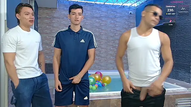 Snapshot of Boysgang_sex chatting on October 20, 11:35 am Boysgang sex online show from October 20, 11:35 am