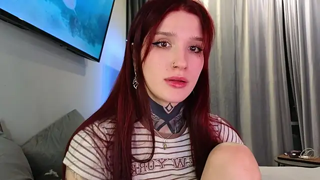 SophieInkk online show from March 12, 10:23 pm