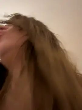 Sashabunny online show from December 14, 10:15 pm