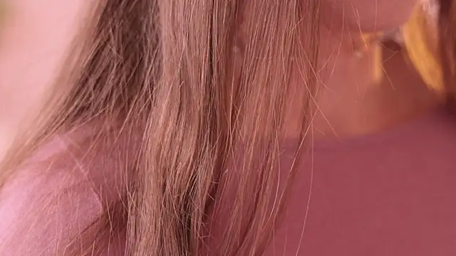 Pretty Princess Elina online show from April 17, 9:55 am